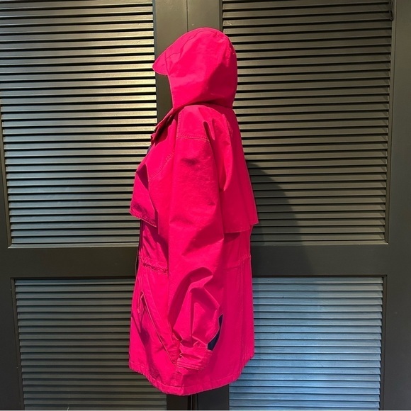 Vintage Bright Fuchsia Pink and Navy Blue Eddie Bauer Hooded Jacket, Size Medium - Picture 4 of 16
